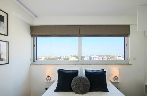 Acropolis Apartment | Phaedrus Living: Luxury Suite Nicosia 501