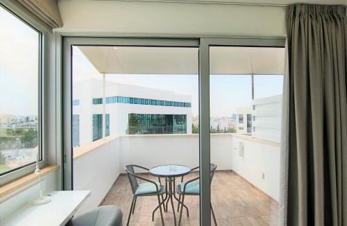 Acropolis Apartment | Phaedrus Living: Luxury Suite Nicosia 507