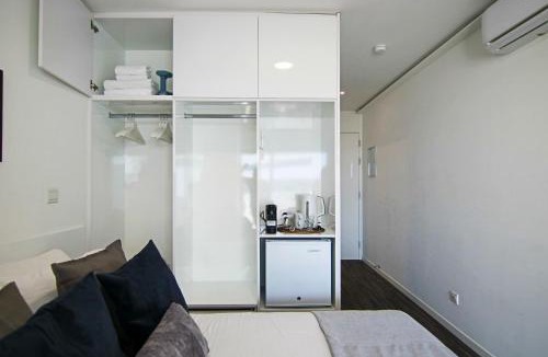 Acropolis Apartment | Phaedrus Living: Luxury Suite Nicosia 506