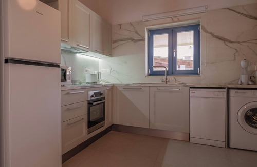 Peristerona Apartment | Phaedrus Living Peristerona Traditional House