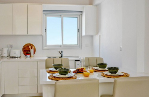 Paphos Apartment | Phaedrus Living: Seaside Luxury Flat Lighthouse 67