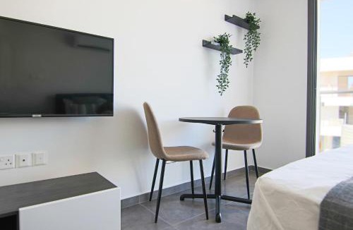 Paphos Apartment | Phaedrus Living: Seaside Luxury Flat Athina 116