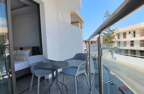 Paphos Apartment | Phaedrus Living: Seaside Luxury Flat Athina 117