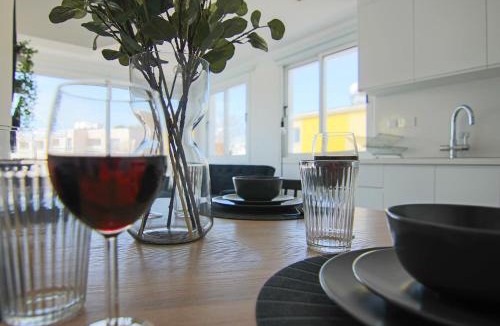 Paphos Apartment | Phaedrus Living: Seaside Modern Flat Lighthouse 63