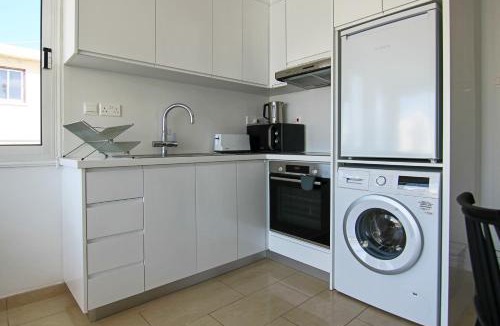 Paphos Apartment | Phaedrus Living: Seaside Modern Flat Lighthouse 63