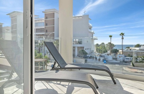 Paphos Apartment | Phaedrus Living: Seaview Luxury Flat Limnaria 150