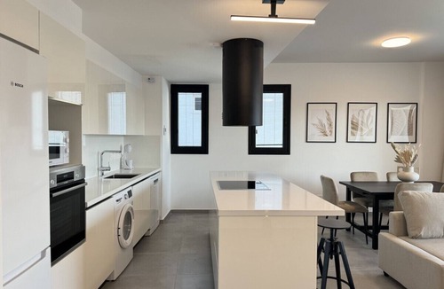 Aglantzia Apartment | Phaedrus Living: White Hills Suites City View