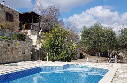 Episkopi House | Piskopos Country House