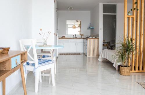 Pissouri Apartment | Pissouri bay studio