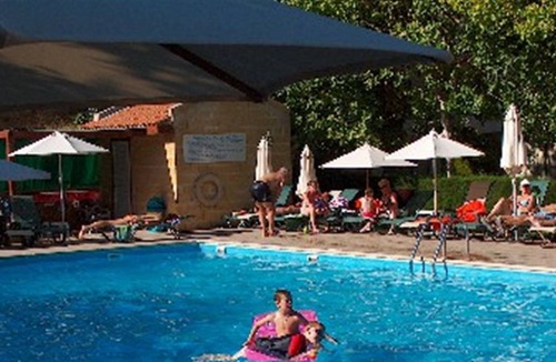 Pissouri Apartment | Pissouri Beach - 2 Bed Apartment just 100m from Blue Flag Beach - Communal Pool
