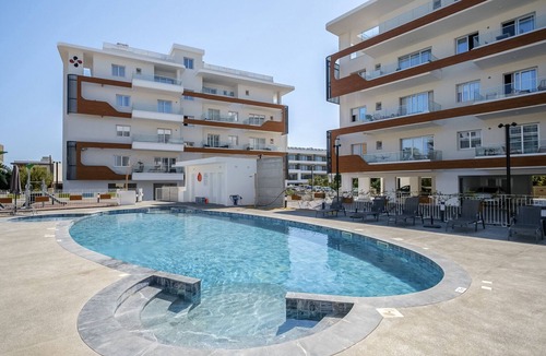 Limassol Apartment | Platinum 77 XI - One Bedroom Apartment, Sleeps 2