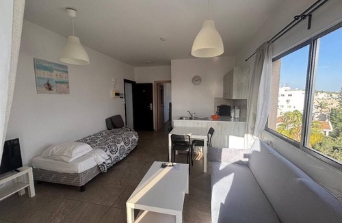 Agios Tychon Apartment | Polyxeni Hotel Apartments