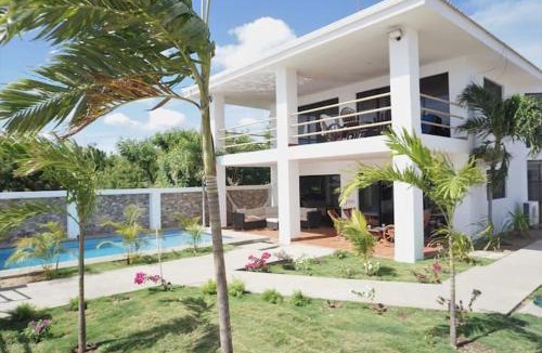 Popoyo Villa | POPOYO BEACHFRONT VILLA, POOL AND SURF