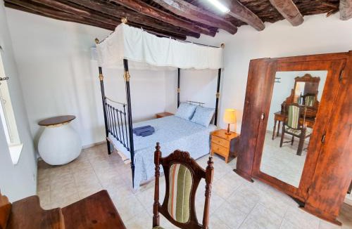 Skarinou Apartment | Poseidon's Pool Paradise