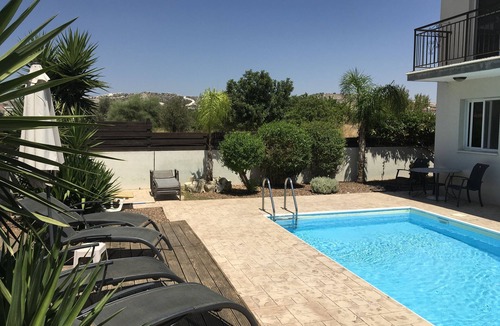 Alethriko Villa | Private Pool, Private Location, Free Wifi, All Day Sunbathing in private garden