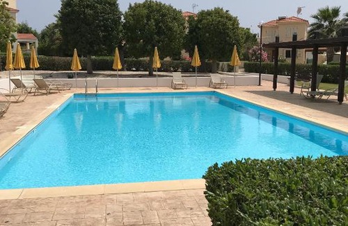 Pervolia Villa | Private Villa in Sunset Gardens