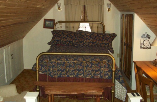 Dardanelle Ski Chalet | Privately owned chalet located on top of Mt Nebo, Arkansas