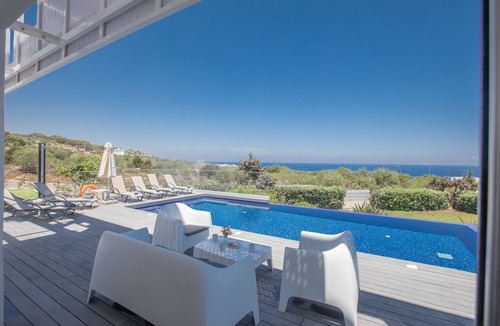 Protaras Villa | Protaras Chloe Villa CV614 - a villa that sleeps 13 guests in 6 bedrooms