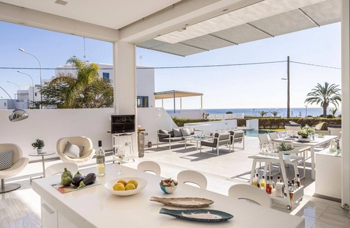 Protaras Villa | Protaras Elaia Luxury Seafront Villa