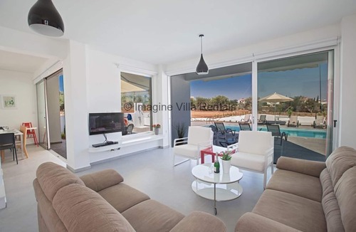 Protaras Villa | Protaras Greco Villa CCV3 - a villa that sleeps 10 guests in 5 bedrooms