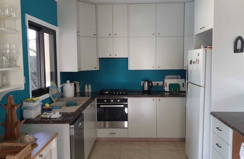 Livadia House | Pyla . Home from home in serene Pyla just 300 metres from the waters edge