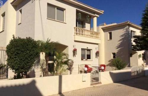 Mandria Villa | Quality Villa with Pool in Superb Location in Paphos