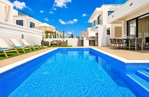 Pernera Villa | Queen Alexandra Luxury Villa