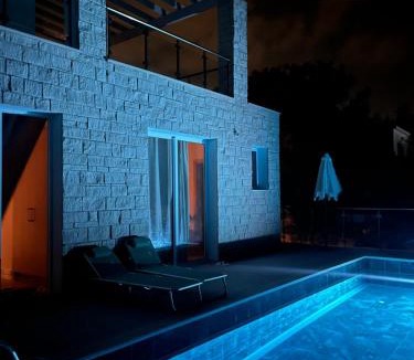 Agios Georgios Pegeias House | QUEEN EVRIDIKI & VILLA PANORAMA