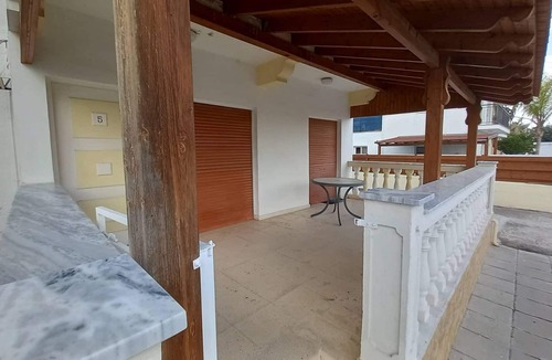 Pyla Apartment | Quiet Two Bedroom Apartment, Five Minutes From Forest Beach, Shops / Restaurants