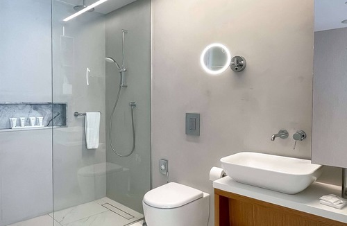 Oroklini Hotel | Radisson Beach Resort Larnaca