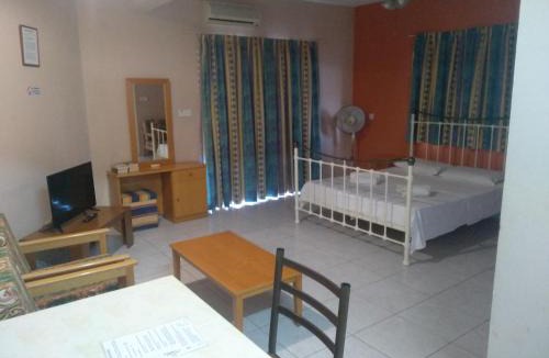 Pissouri Apartment | Rantzo Holiday Apartments