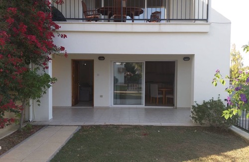 Gastria House | Remarkable 1-Bed House