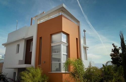 Protaras House | Remarkable 3-Bed House in Paralimni