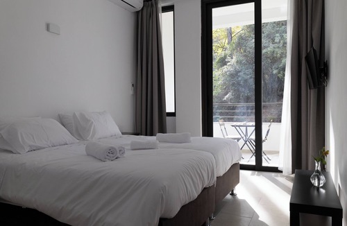 Vasa Koilaniou Bed & Breakfast | Rifugio Retreat BedBreakfast