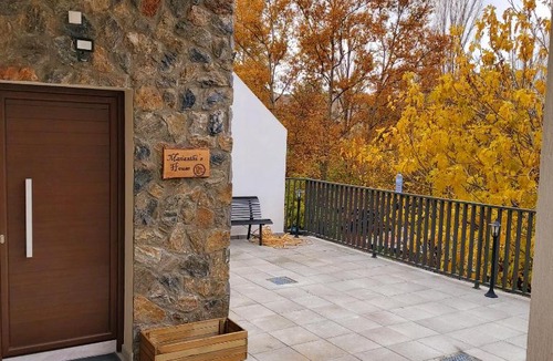 Foini House | Rio Rojo Pueblo Suites