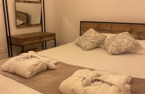 Foini House | Rio Rojo Pueblo Suites