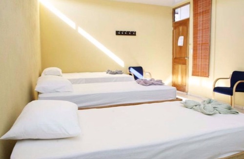 Managua Bed & Breakfast | ROOM 4-A MARRIAGE BED