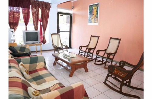 Managua Bed & Breakfast | ROOM 6-A - MARRIAGE BED