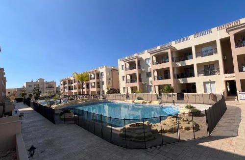 Old Town Apartment | Royal Seacrest Residence
