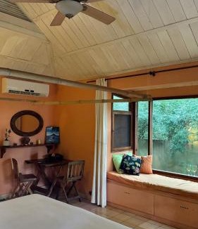 Balgue House | Rustic AC Oasis on Ometepe Island