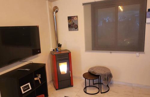 Agros House | Safari House with fireplace