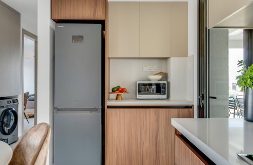 Agios Athanasios Apartment | Sanders Elgio - Precious 3-Bdr Apt with Balcony