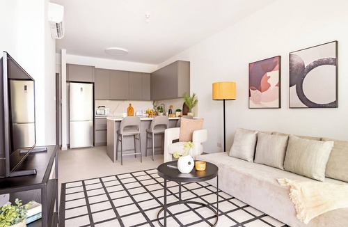 Vasa Koilaniou Apartment | Sanders Limassol Park - Modern 1 bdr apt with balcony