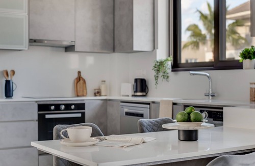 Limassol Apartment | Sanders Palama - Lovely 2-bdr Apt With Balcony