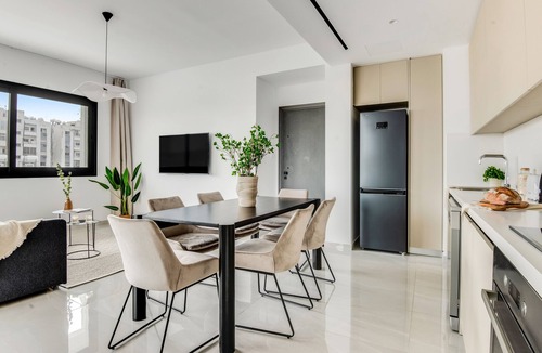 Limassol Apartment | Sanders Premier - Lovely 2 bdr apt with balcony