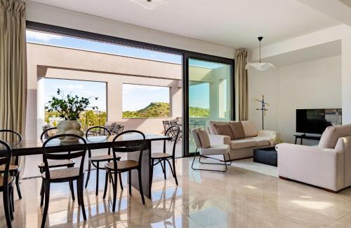 Agios Tychon Apartment | Sanders River Plaza