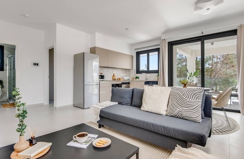 Agia Fyla Apartment | Sanders Triple - Lovely 1-Bdr Apt with Balcony