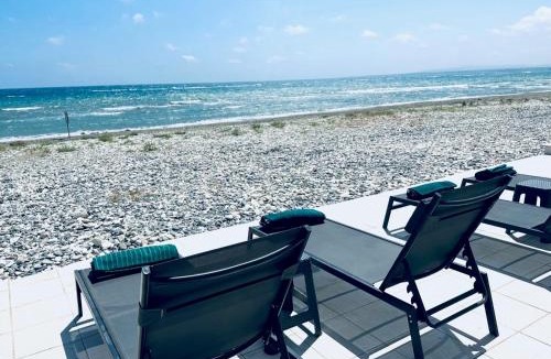 Pervolia Villa | Sayers Beachfront Villa