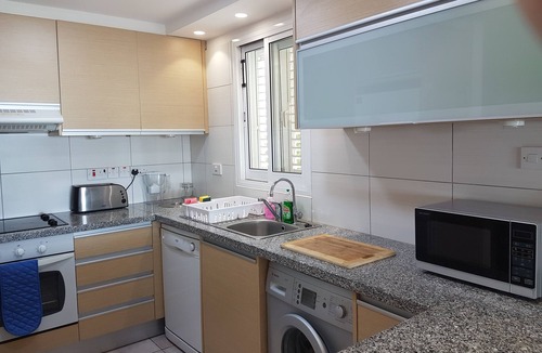 Chlorakas Villa | Sea Front Villa, 3 Bedrooms, Hot Tub, communal pool