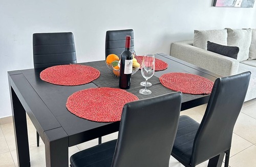 Universal Apartment | Sea View 2BD Apt - Elysia Park